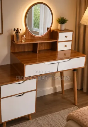 Luxury Dressing Table With Light – Stylish Bedroom Vanity
