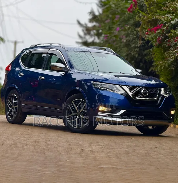 Nissan X-Trail 2.0 Hybrid FWD 2019 Blue - 1