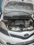 Toyota Vitz 2013 White - 5