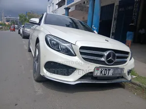 Mercedes-Benz C200 2017 Nyeupe