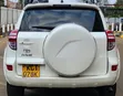 Toyota RAV4 2011 White - 2