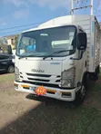 Isuzu NQR Lori - 1