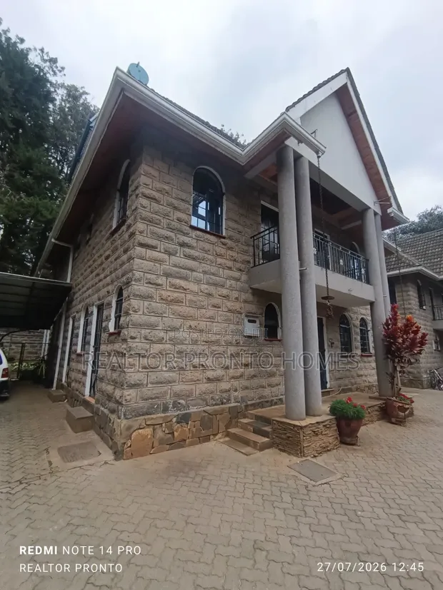 5-Bedroom Townhouse for Rent in Kilimani, State House Area - 1