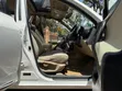 Toyota Vanguard 2010 White - 2