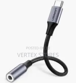 UGREEN AV142 USB-C to 3.5mm Audio Adapter (10cm) - Gray