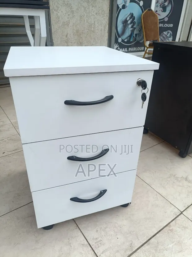 Boss Office Products White Pedestal Drawers - 1