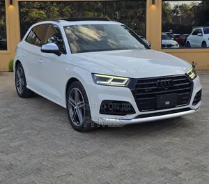 2019 Audi SQ5 3.0T Premium Plus AWD White