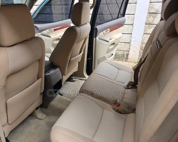 Toyota Land Cruiser Prado 2004 Green - 1