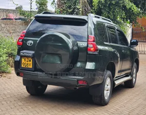 Toyota Land Cruiser Prado 3.0 D-4D VXL 2014 Green