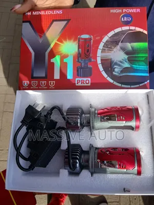 Y11 Mini Projector LED Headlight Bulbs