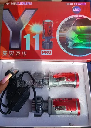 Y11 Mini Projector / Headlight Bulbs