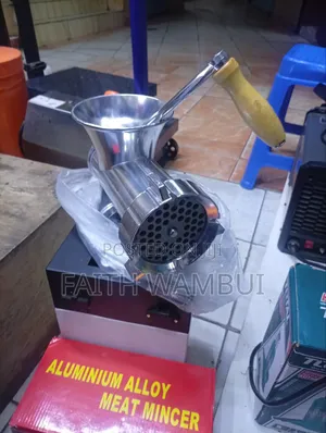 Brand New M32 Manual Meat Mincer Machine