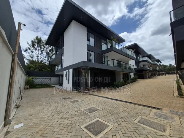 5-Bedroom Ultra-Luxury Villa for Sale in Lavington - 1