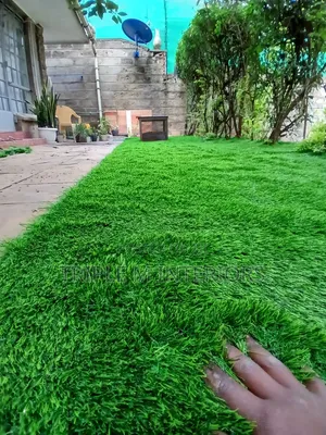 Quality 50mm Artificial Grass Carpet for Homes & Playgrounds