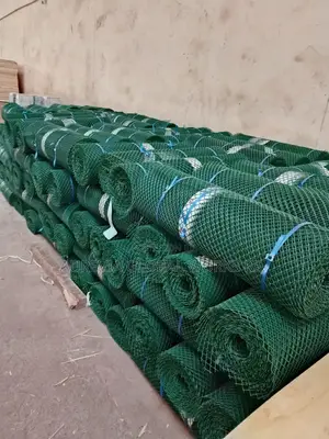 Kiatu cha Plastiki cha Kuku (1m x 25m)