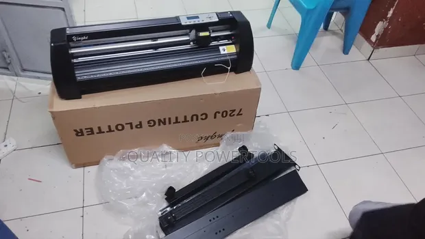 2 Feet Plotter - Brand New - 1