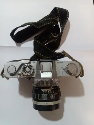 Canon FT-QL 1966 Kamera ya Filamu na Lenzi ya Canon FL 1:1.4