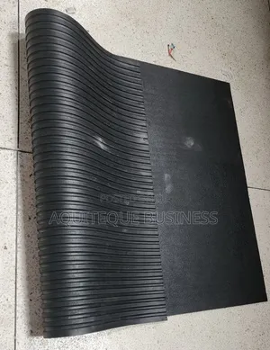 Stable Rubber Mat Nene 12mm (1.2m x 1.8m)