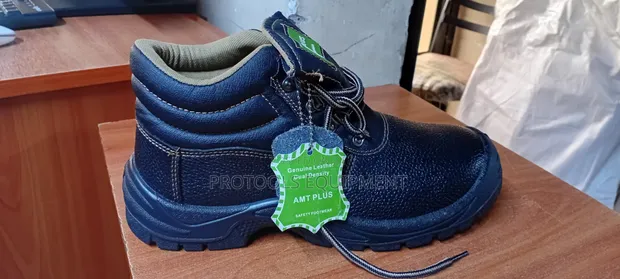 AMT Plus Safety Boots Size 41 - 1