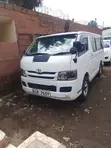 Toyota HiAce 2009 White - 3