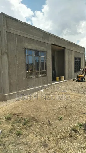 Bungalow ya Vyumba 3 Inauzwa Kisaju
