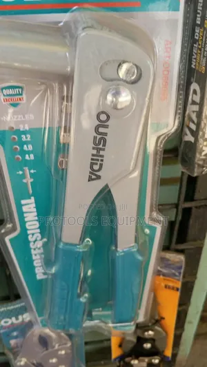 PROTOOLS EQUIPMENT Hand Rivet Gun