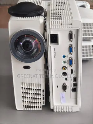 Dell S320wi Short Throw Projector 3000 Lumens WXGA