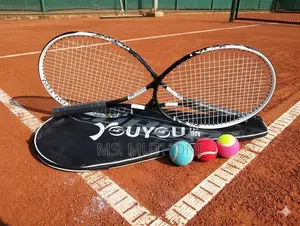 Professional Lawn Tennis Set: 2 Rackets, 3 Balls & Bag