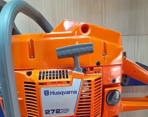 Husqvarna 272 Professional Power Saw