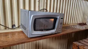 Gently Used Ramtons Microwave Oven