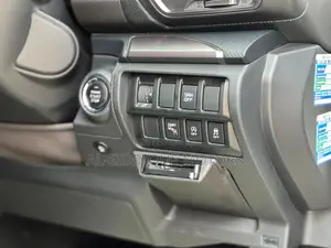 Subaru Forester 2019 White
