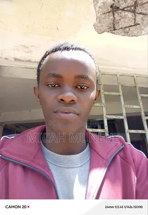 Fundi wa Magari Anatafuta Ajira