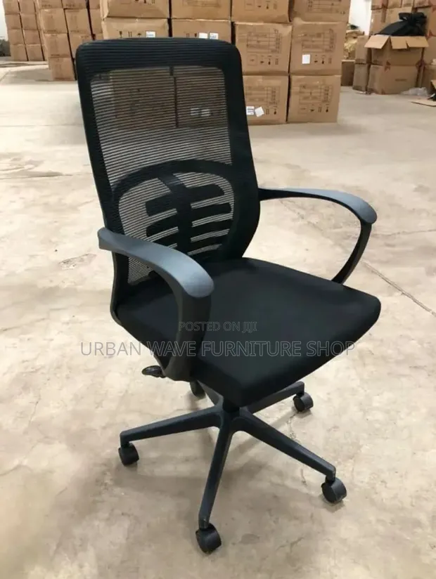 Boss Office Products Swivel Chair - Brand New - 1