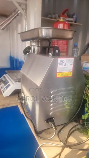 Brand New Commercial M22 Meat Mincer Machine