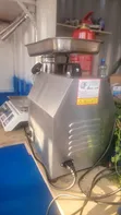 Brand New Commercial M22 Meat Mincer Machine - 2