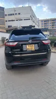 Toyota Harrier Black Rental - 4