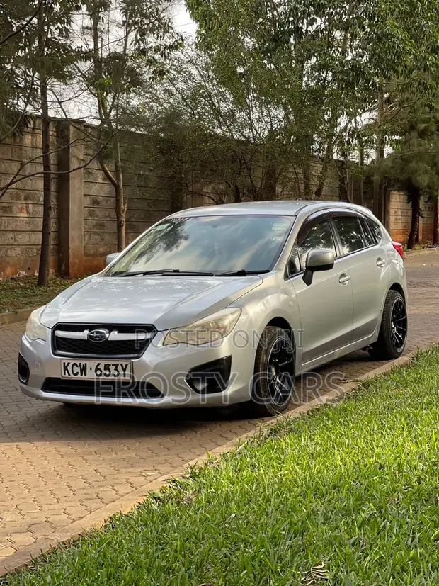 Subaru Impreza 2013 Silver - 1