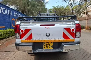 Toyota Hilux 2017 Single Cabin