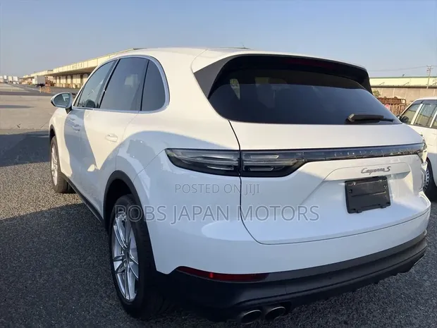 Porsche Cayenne S AWD 2019 - Nyeupe - 1