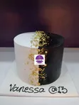 Elegant Wedding & Modern Birthday Cakes - Villa Valentino - 2