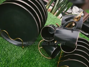 High Quality 18-Piece Dinner Set - Black