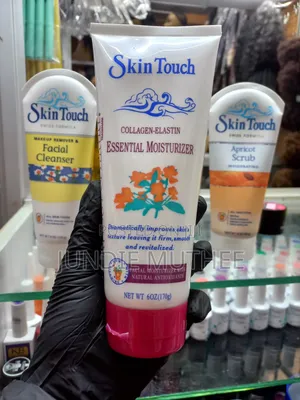 Skin Touch Moisturiser with Collagen & Elastin