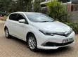 Toyota Auris 2016 Nyeupe - 3