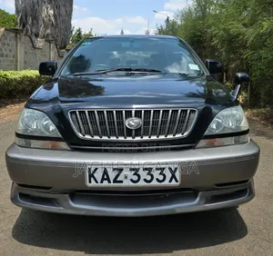 Toyota Harrier 2002 Nyeusi