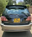 Toyota Harrier 2002 Nyeusi - 2