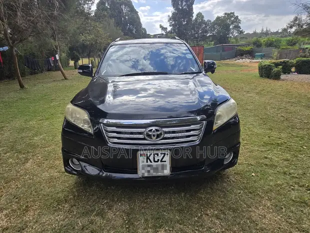 Toyota Vanguard 2013 Black - 1