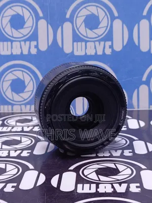 Canon EF 35mm f/2 Lens