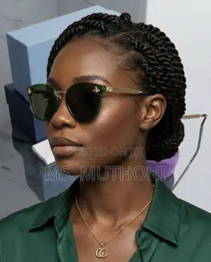 Luxury Gucci Round Bee Sunglasses