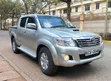 Toyota Hilux Double Cab 2013 Silver - 2