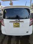 Toyota Ractis 1.5 FWD 2006 - Nyeupe - 2